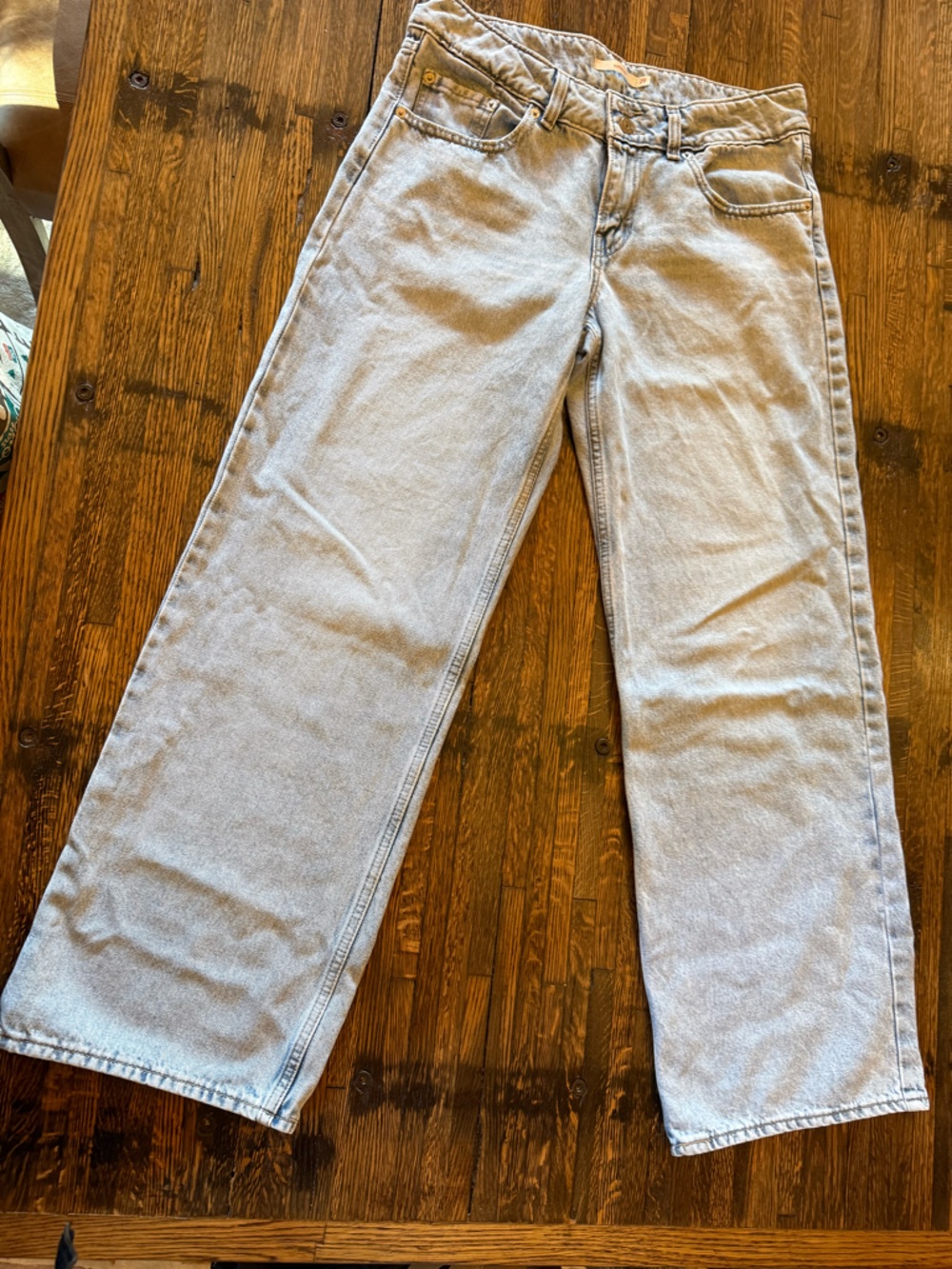 LEVI'S Superlow Loose Womens Jeans — size 29 — NWOT - Picture 2 of 6